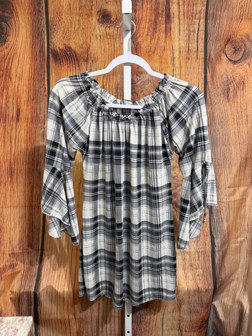 WinWin Tie Sleeve Tunic Size S-M